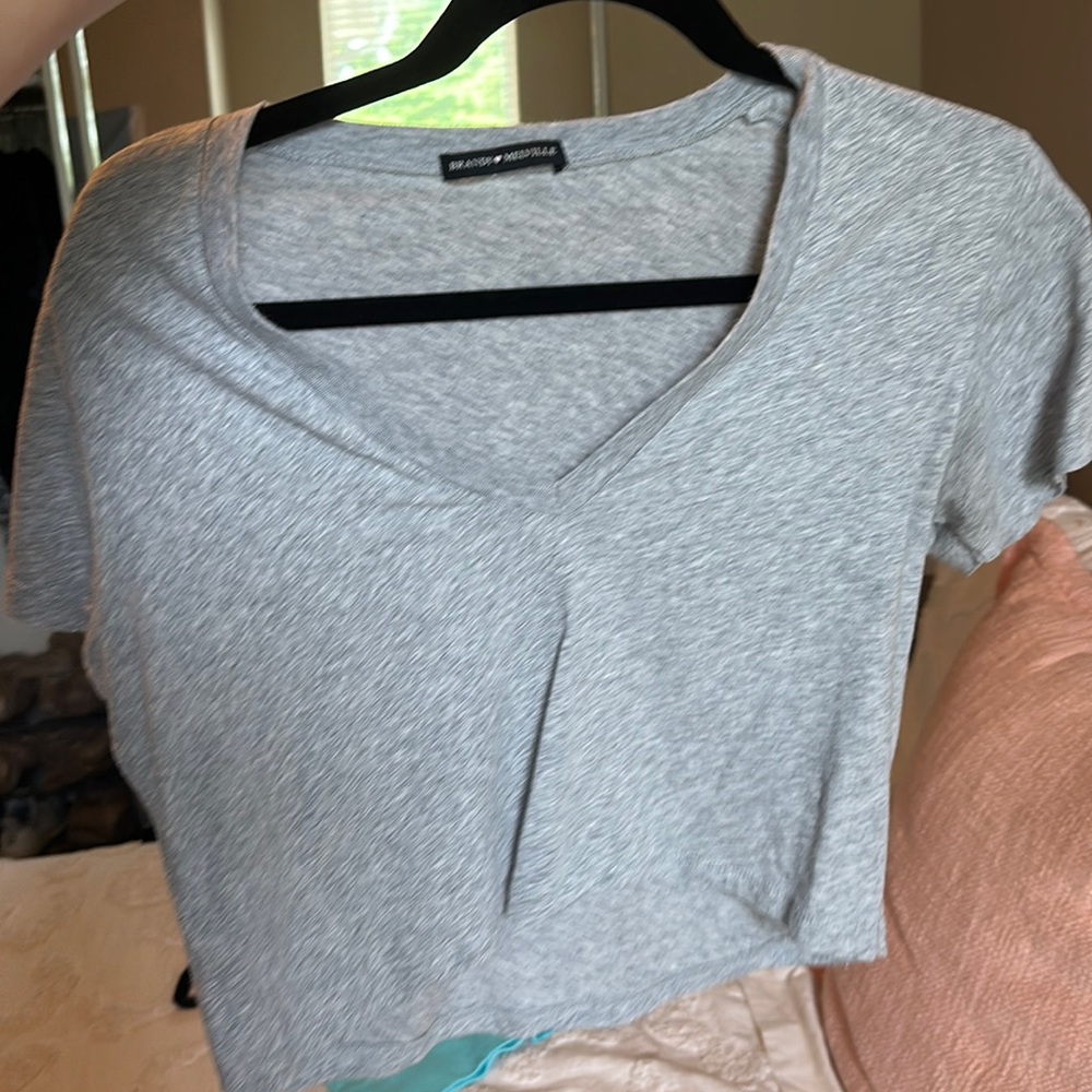 brandy v neck tee